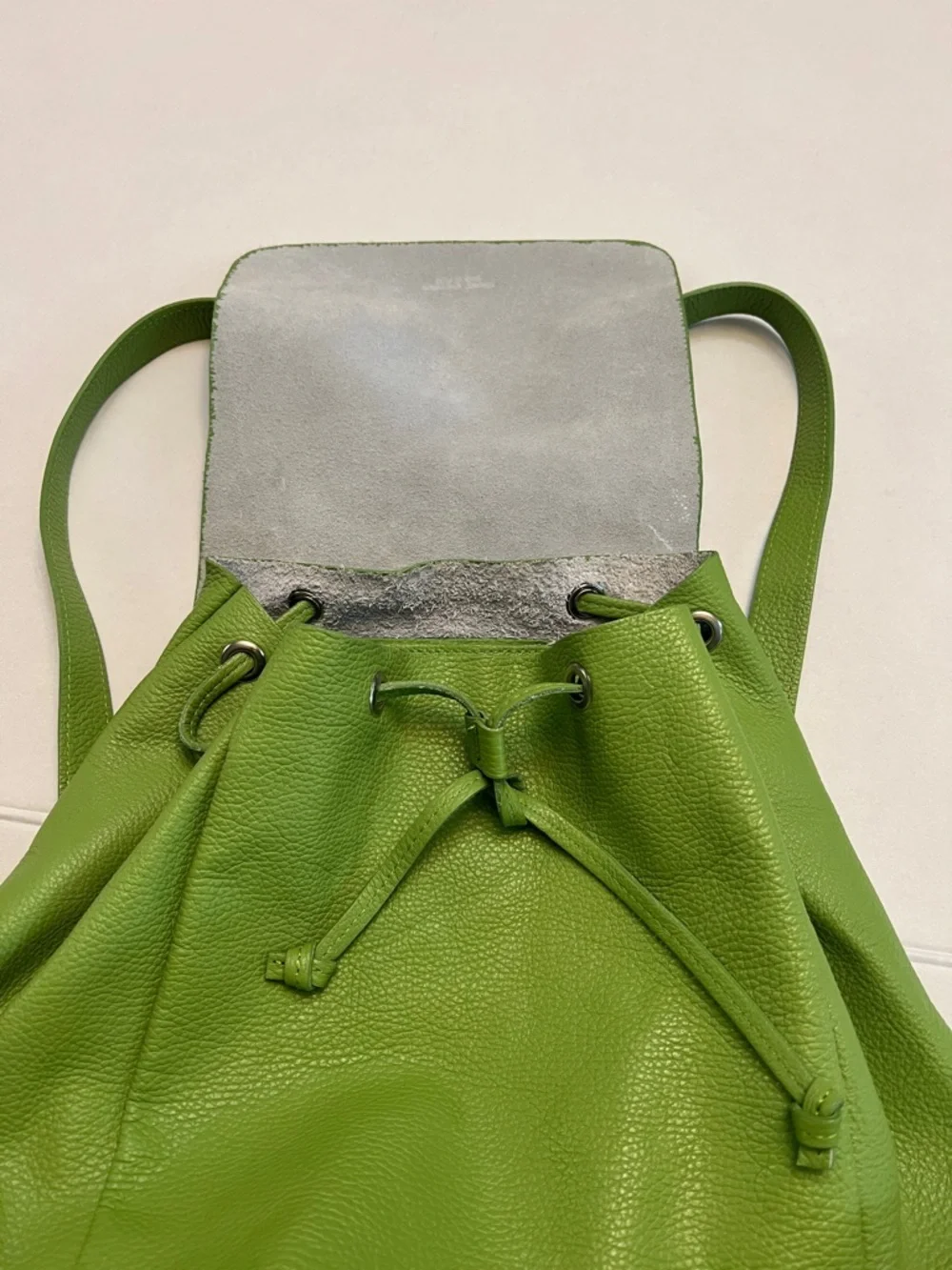 PELLETTERIA VENETA ITALY GREEN PEBBLED LEATHER BACKPACK BAG
